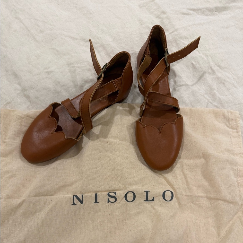 ELF Women's Brown Leather Flats